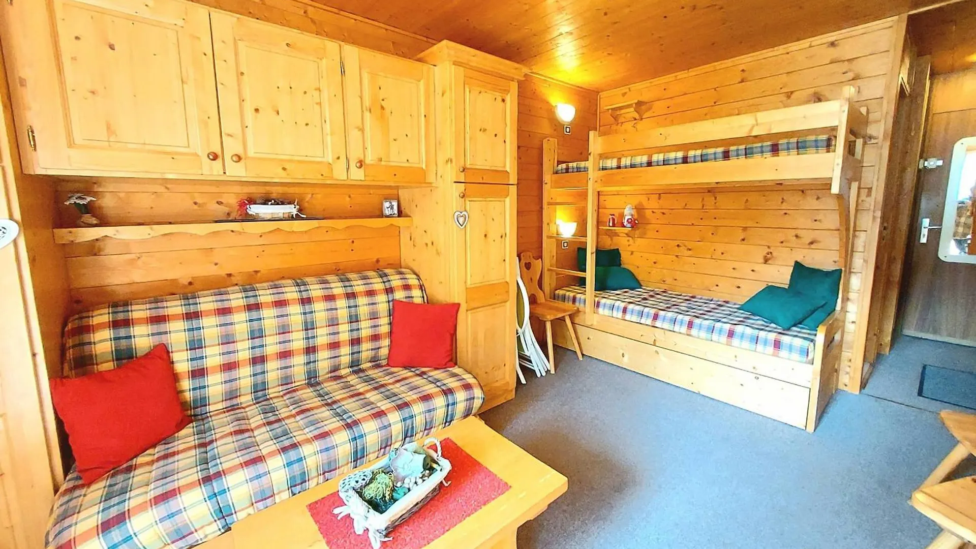 Apartment Studio Cosy Au Pied Des Pistes, Plagne Villages - Fr-1-351-23 La Plagne France